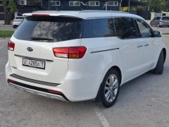 Фото авто Kia Carnival