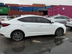 Фото авто Hyundai Elantra