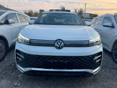 Фото авто Volkswagen Tiguan