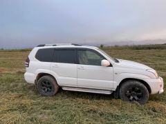 Сүрөт унаа Toyota Land Cruiser Prado