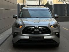 Сүрөт унаа Toyota Highlander