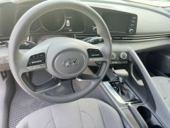 Photo of the vehicle Hyundai Elantra