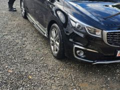 Сүрөт унаа Kia Carnival