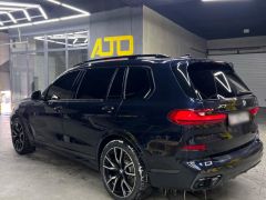 Сүрөт унаа BMW X7