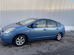 Фото авто Toyota Prius