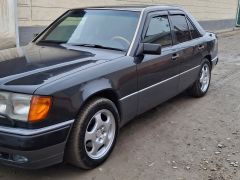 Фото авто Mercedes-Benz W124