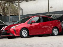 Фото авто Toyota Prius