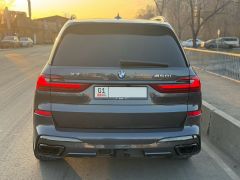 Photo of the vehicle BMW X7