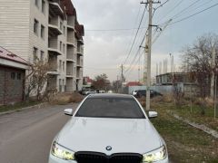 Photo of the vehicle BMW 5 Series