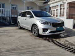 Photo of the vehicle Kia Carnival