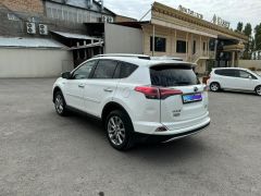 Фото авто Toyota RAV4