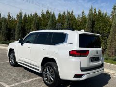 Сүрөт унаа Toyota Land Cruiser