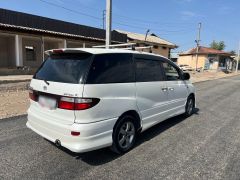 Сүрөт унаа Toyota Estima