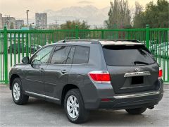 Сүрөт унаа Toyota Highlander