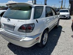 Photo of the vehicle Lexus RX