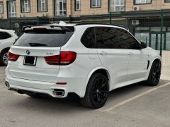 Photo of the vehicle BMW X5