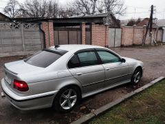 Photo of the vehicle BMW 5 Series