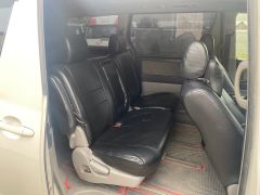 Сүрөт унаа Toyota Alphard