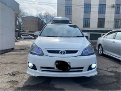 Photo of the vehicle Toyota Ipsum