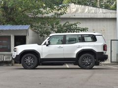 Сүрөт унаа Toyota Land Cruiser Prado