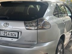 Фото авто Toyota Harrier