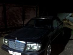 Photo of the vehicle Mercedes-Benz W124