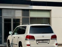 Сүрөт унаа Lexus LX