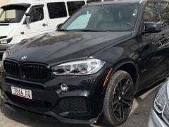 Photo of the vehicle BMW X5