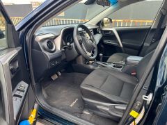 Сүрөт унаа Toyota RAV4