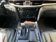 Сүрөт унаа Lexus LX