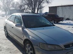 Сүрөт унаа Honda Accord