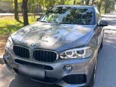 Photo of the vehicle BMW X5