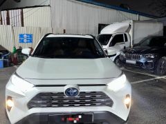 Фото авто Toyota RAV4