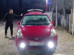 Фото авто Honda Fit