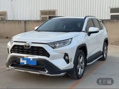 Фото авто Toyota RAV4