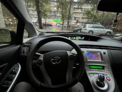 Сүрөт унаа Toyota Prius