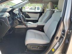 Photo of the vehicle Lexus RX