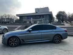 Фото авто BMW 5 серии