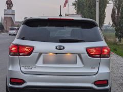 Photo of the vehicle Kia Sorento