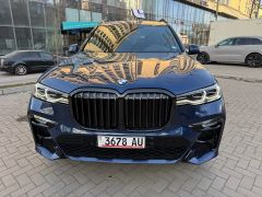 Фото авто BMW X7