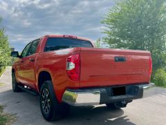 Photo of the vehicle Toyota Tundra