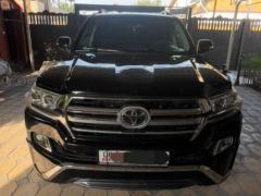 Сүрөт унаа Toyota Land Cruiser