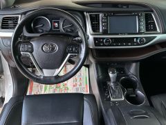 Фото авто Toyota Highlander