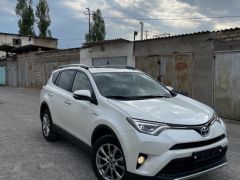 Сүрөт унаа Toyota RAV4