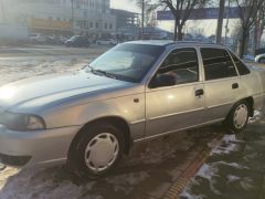 Сүрөт унаа Daewoo Nexia