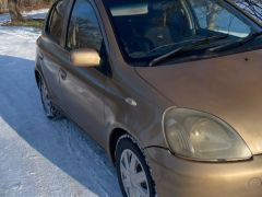 Сүрөт унаа Toyota Vitz