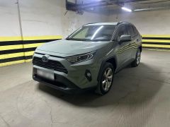 Сүрөт унаа Toyota RAV4