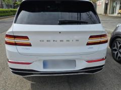 Фото авто Genesis GV80