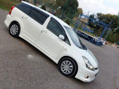 Сүрөт унаа Toyota Wish