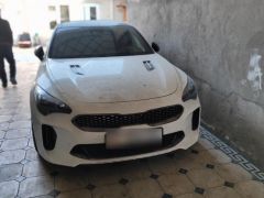 Сүрөт унаа Kia Stinger